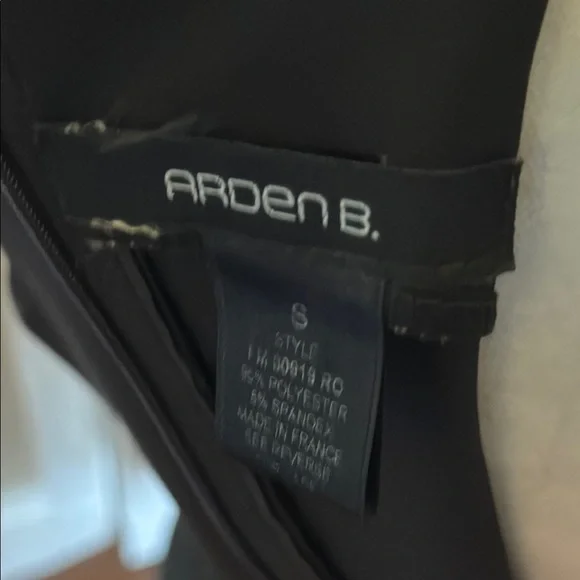 Arden B Women’s Little Black Dress Sleeveless Fitted Dress size Small - Picture 6 of 13